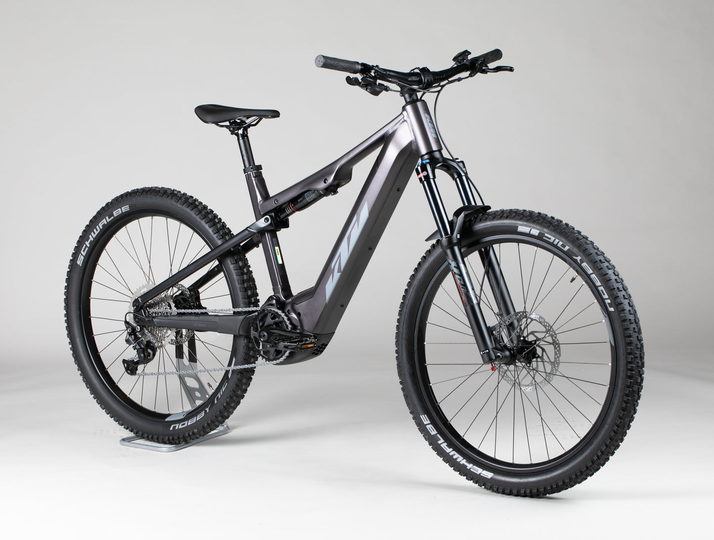 KTM Macina Lycan 571 - outlet-sähköpyörä 176-187 cm ajajalle