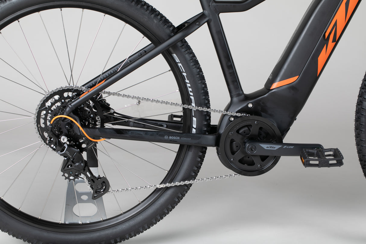 KTM Macina Ride 591 - outlet-sähköpyörä 165-172 cm ajajalle