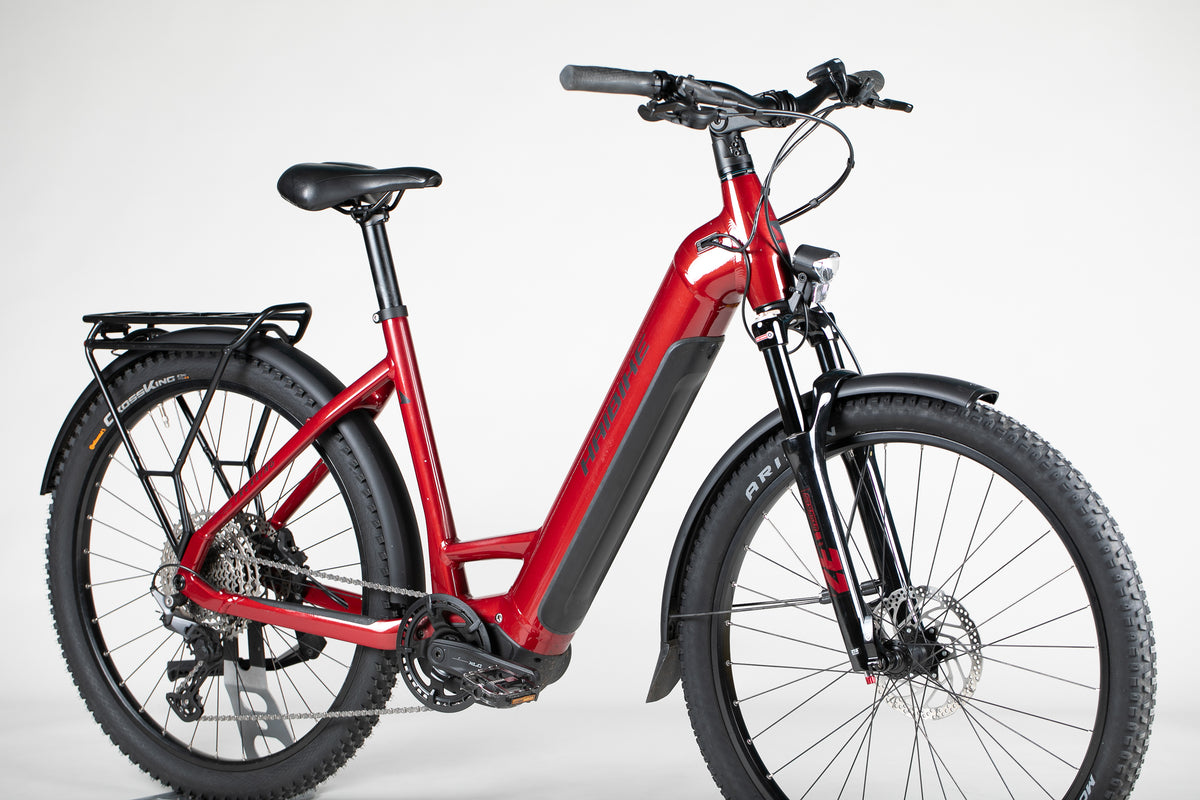 Haibike Trekking 5 LOW - käytetty sähköpyörä 165-180 cm ajajalle