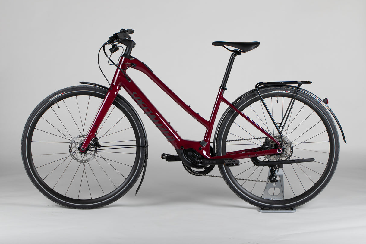 Specialized Turbo Vado SL 4.0 Step-Through EQ - käytetty sähköpyörä 165-178 cm ajajalle