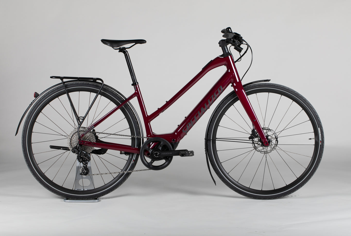 Specialized Turbo Vado SL 4.0 Step-Through EQ - käytetty sähköpyörä 165-178 cm ajajalle