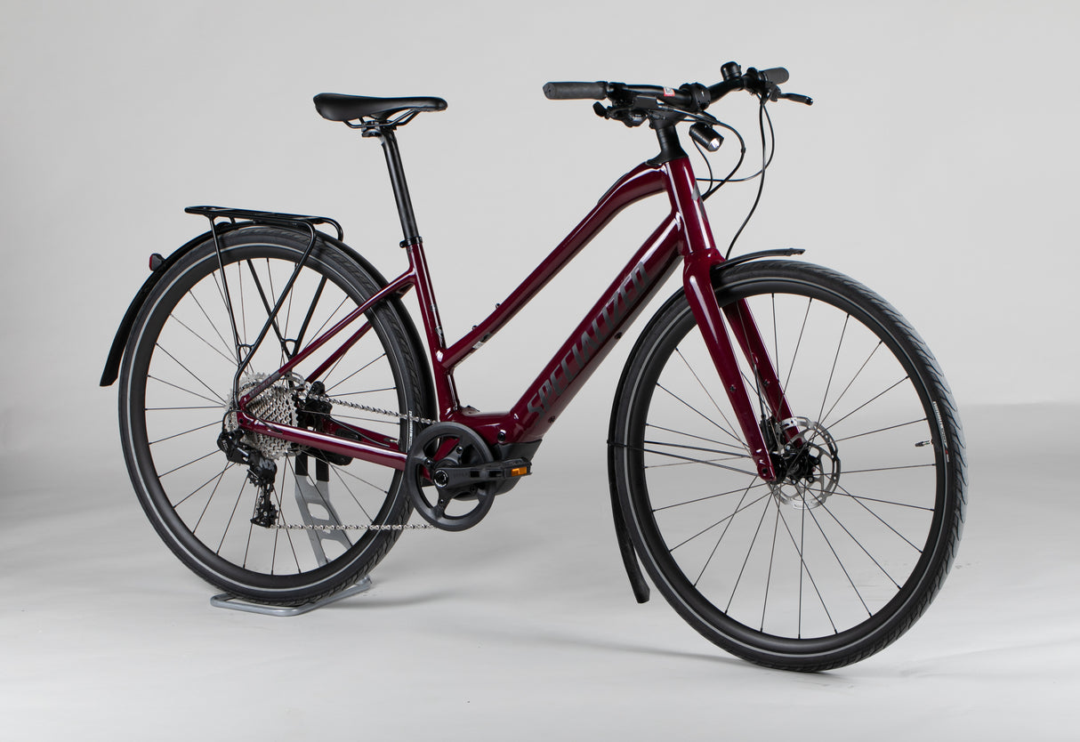 Specialized Turbo Vado SL 4.0 Step-Through EQ - käytetty sähköpyörä 165-178 cm ajajalle