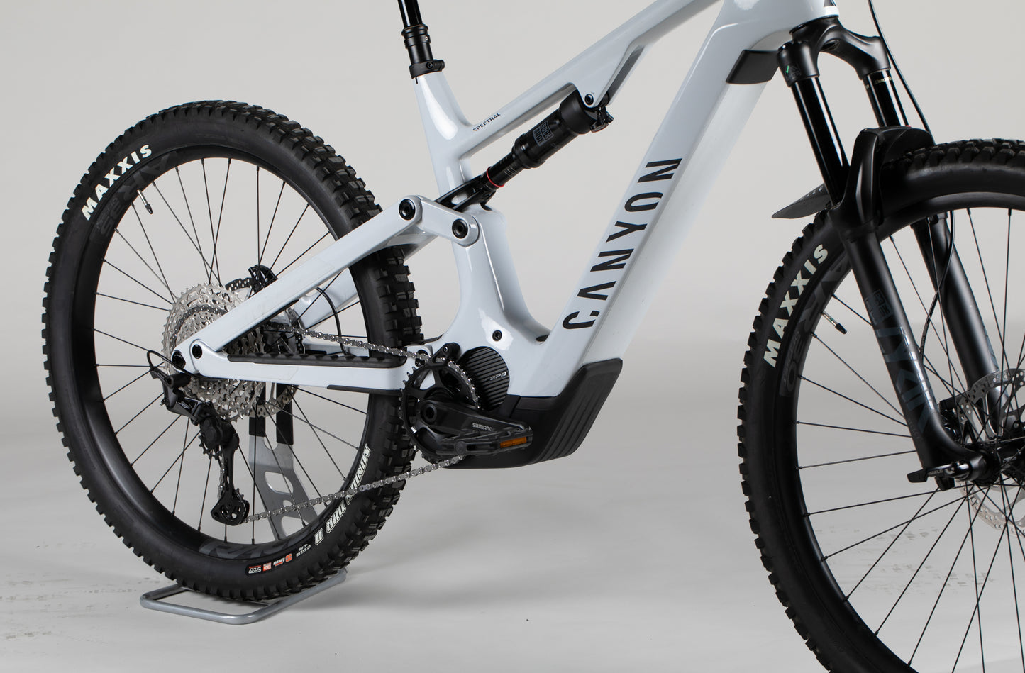 Canyon Spectral:ON CF 7 - käytetty sähköpyörä 183-192 cm ajajalle