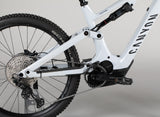Canyon Spectral:ON CF 7 - käytetty sähköpyörä 174-184 cm ajajalle