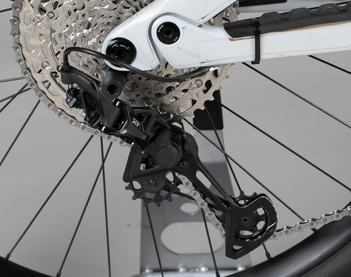 Canyon Spectral:ON CF 7 - käytetty sähköpyörä 174-184 cm ajajalle