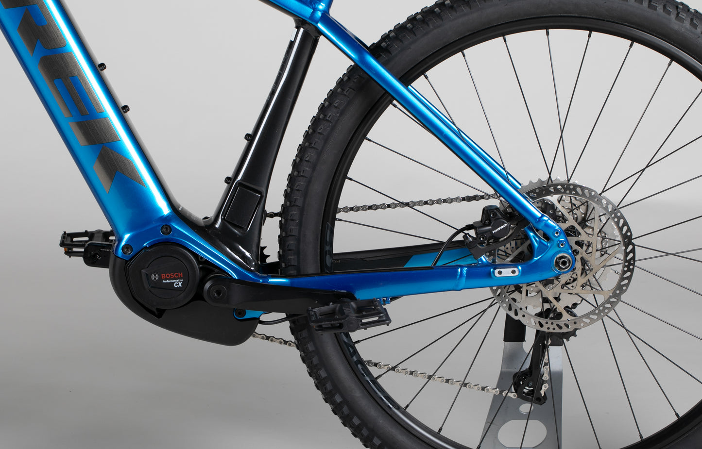 Trek Powerfly 4 625 - käytetty sähköpyörä 177-188 cm ajajalle