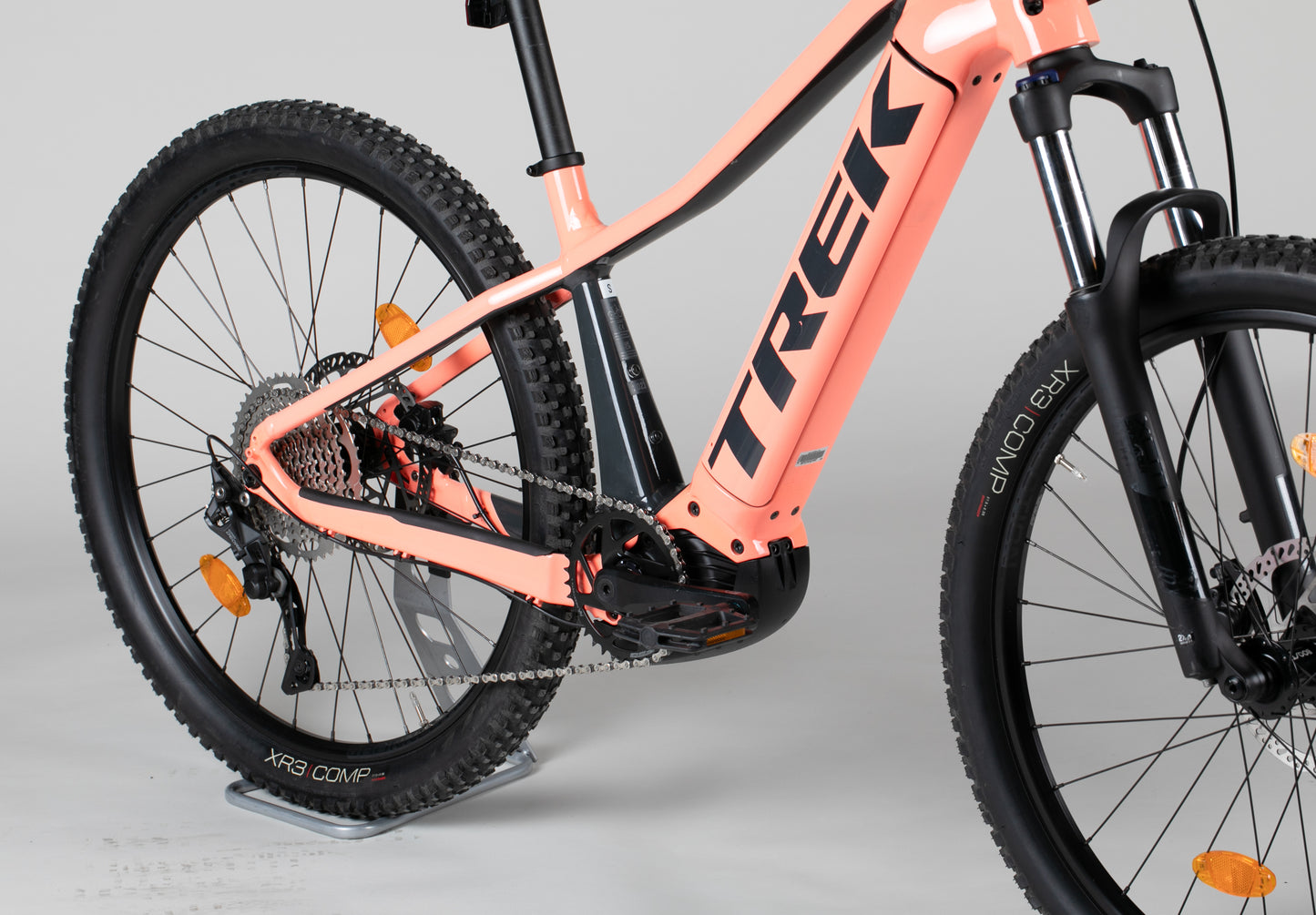 Trek Powerfly 4 - käytetty sähköpyörä 155-165 cm ajajalle