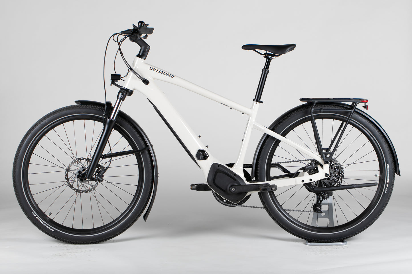 Specialized Turbo Vado 4.0 - käytetty sähköpyörä 178-185 cm ajajalle