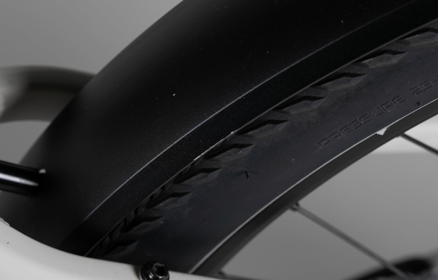 Specialized Turbo Vado 4.0 - käytetty sähköpyörä 178-185 cm ajajalle