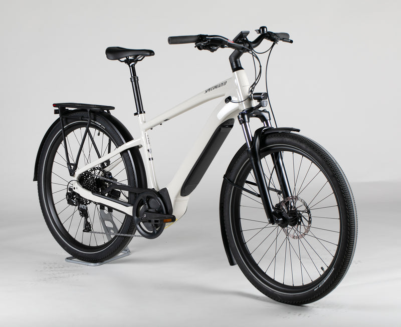 Specialized Turbo Vado 4.0 - käytetty sähköpyörä 178-185 cm ajajalle