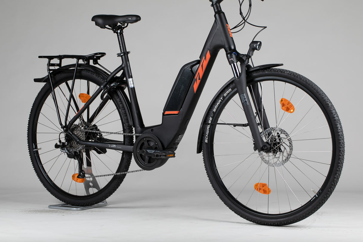 KTM Macina Cross P510 Street - käytetty sähköpyörä 165-180 cm ajajalle