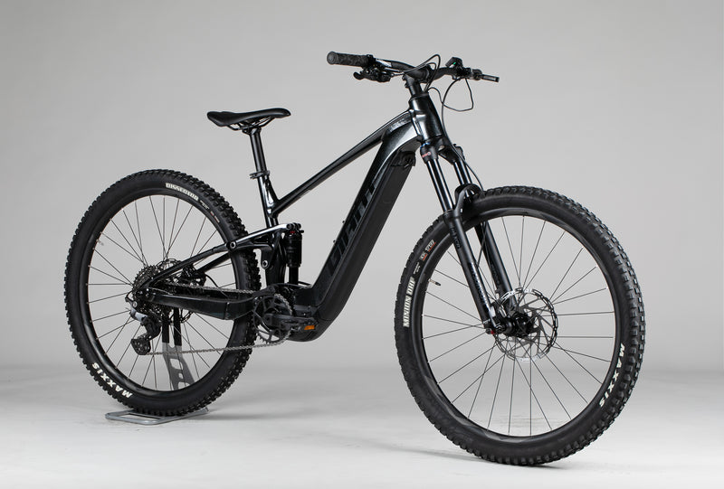 Giant Stance E+2 - käytetty sähköpyörä 168-180 cm ajajalle