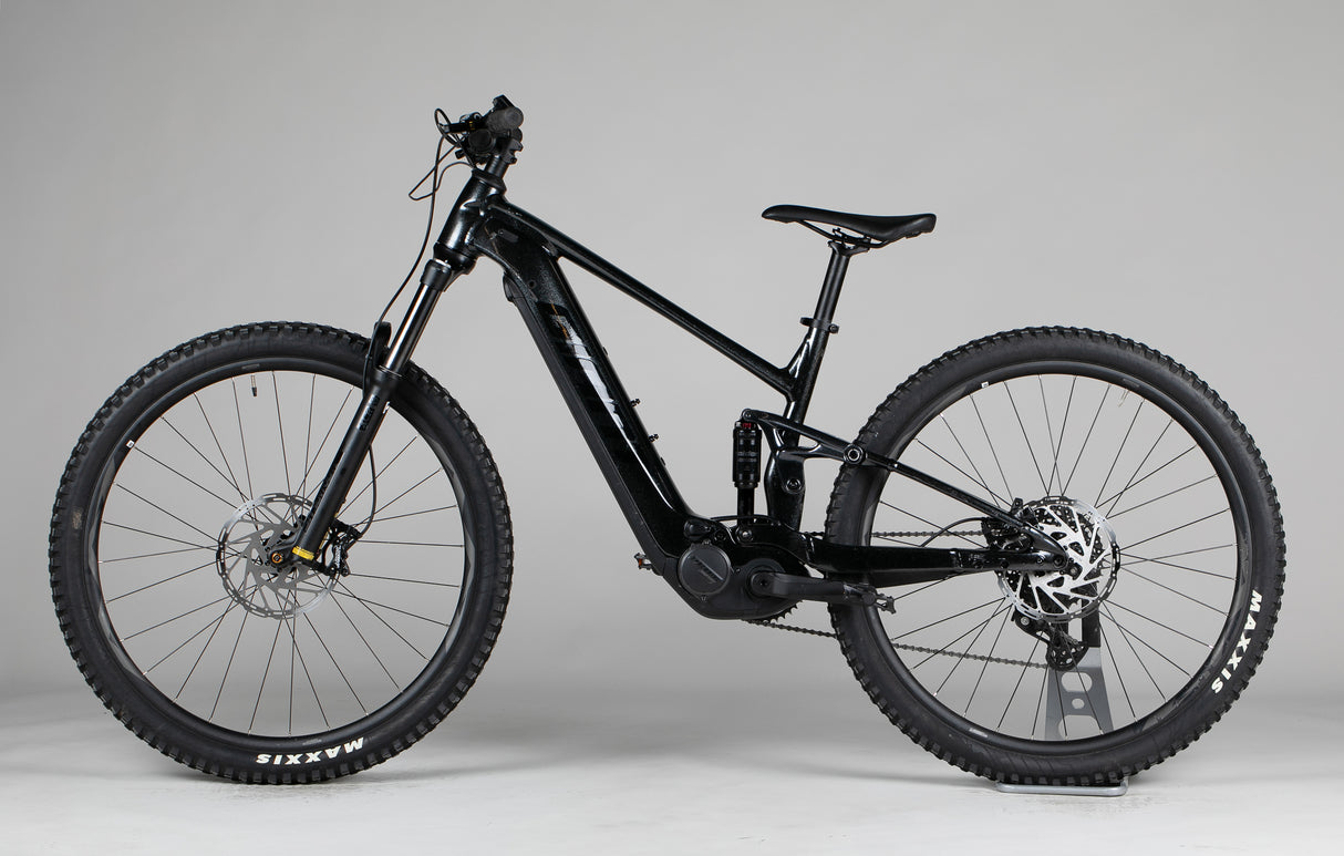 Giant Stance E+2 - käytetty sähköpyörä 168-180 cm ajajalle