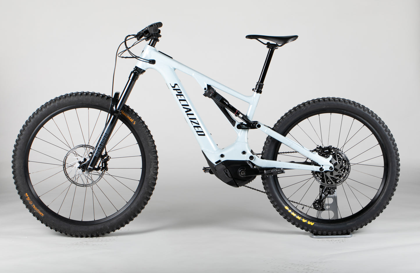 Specialized Turbo Levo Alloy - käytetty sähköpyörä 173-188 cm ajajalle