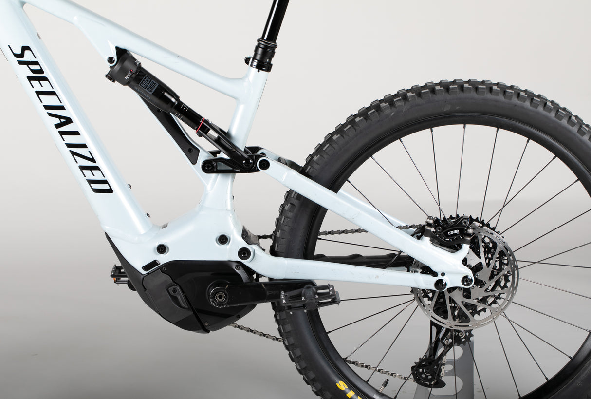 Specialized Turbo Levo Alloy - käytetty sähköpyörä 173-188 cm ajajalle