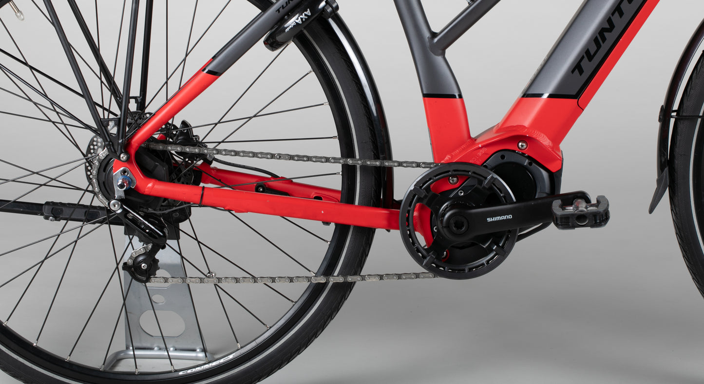 Tunturi e-Hybrid 9sp 28” - käytetty sähköpyörä 155–167 cm ajajalle