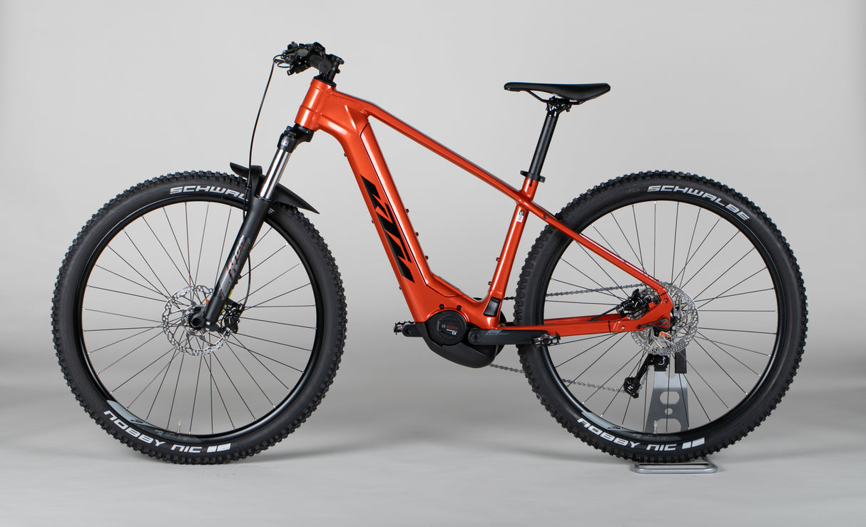 KTM Macina Team 793 - outlet-sähköpyörä 165-177 cm ajajalle