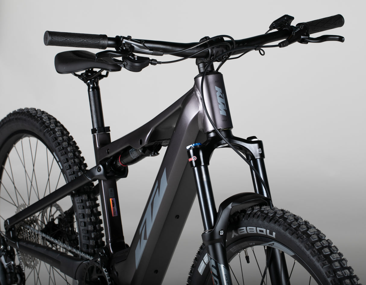 KTM Macina Lycan 571 - outlet-sähköpyörä 154-164 cm ajajalle