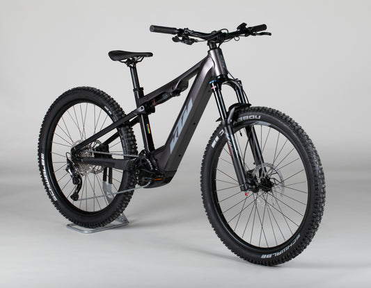 KTM Macina Lycan 571 - outlet-sähköpyörä 154-164 cm ajajalle