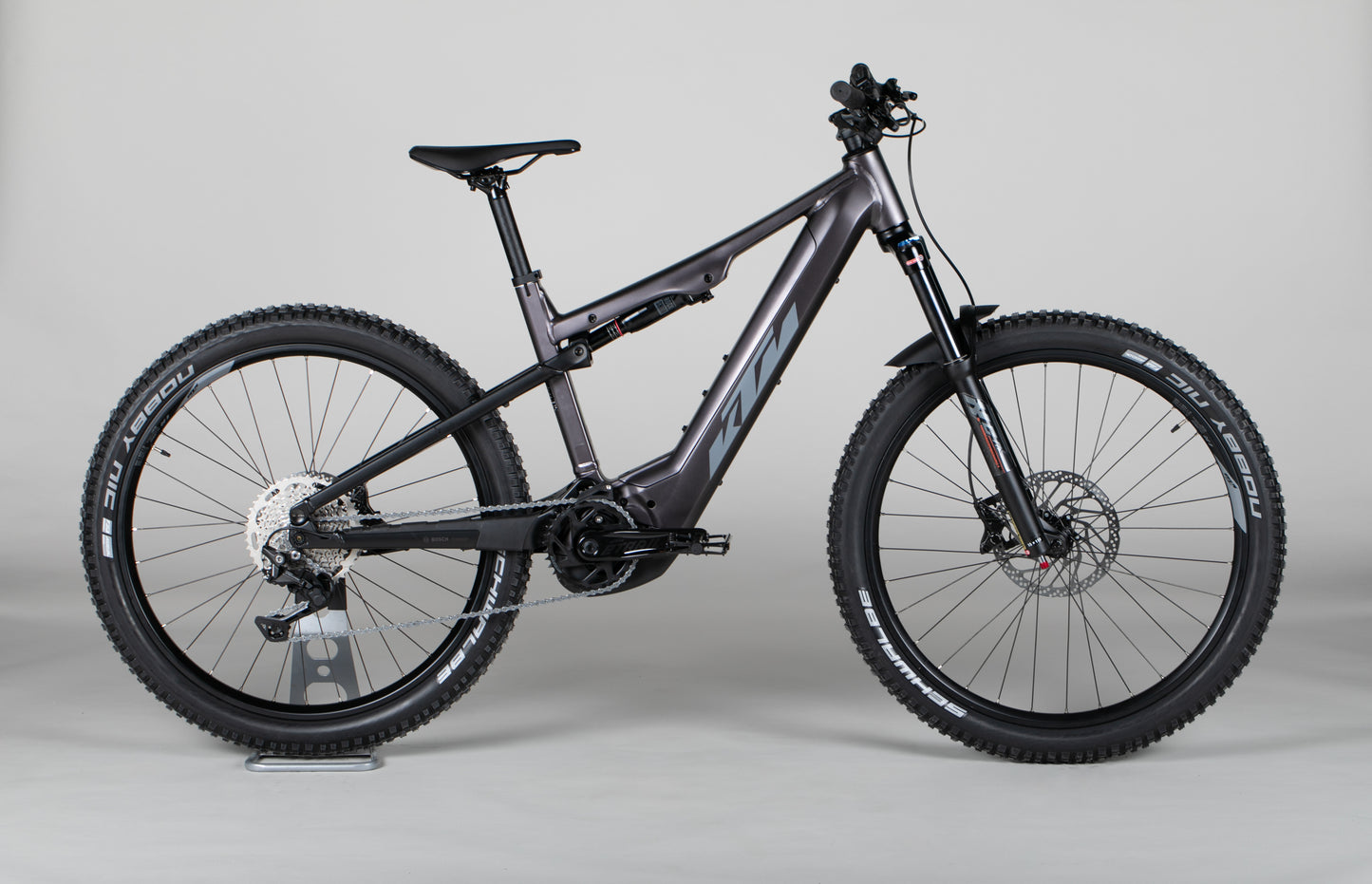 KTM Macina Lycan 571 - outlet-sähköpyörä 165-174 cm ajajalle