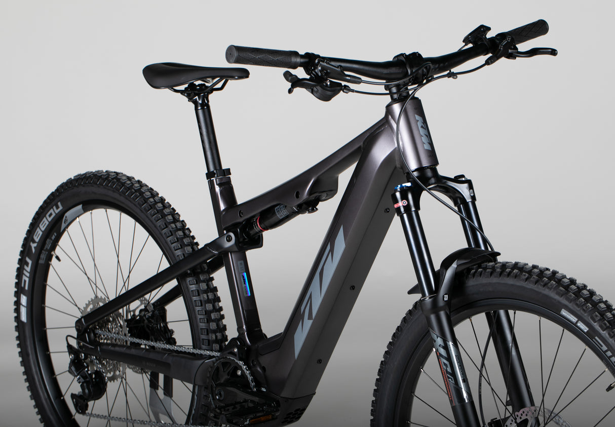 KTM Macina Lycan 571 - outlet-sähköpyörä 165-174 cm ajajalle