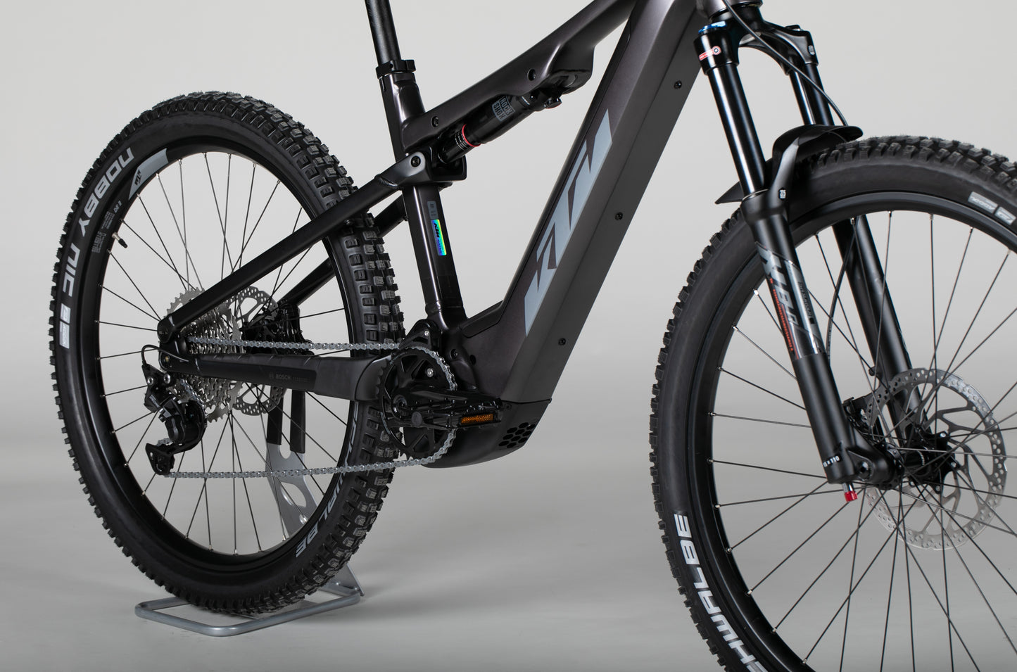 KTM Macina Lycan 571 - outlet-sähköpyörä 165-174 cm ajajalle