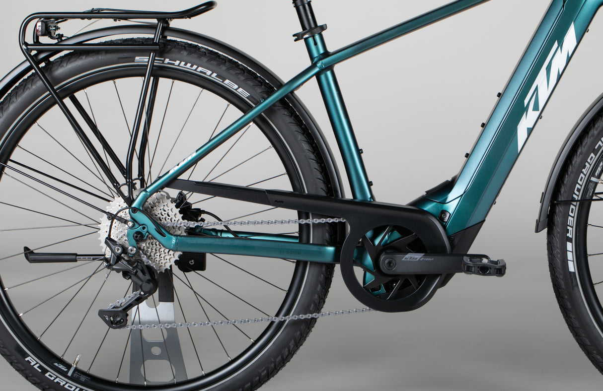 KTM Macina Gran 820 - outlet-sähköpyörä 165-169 cm ajajalle