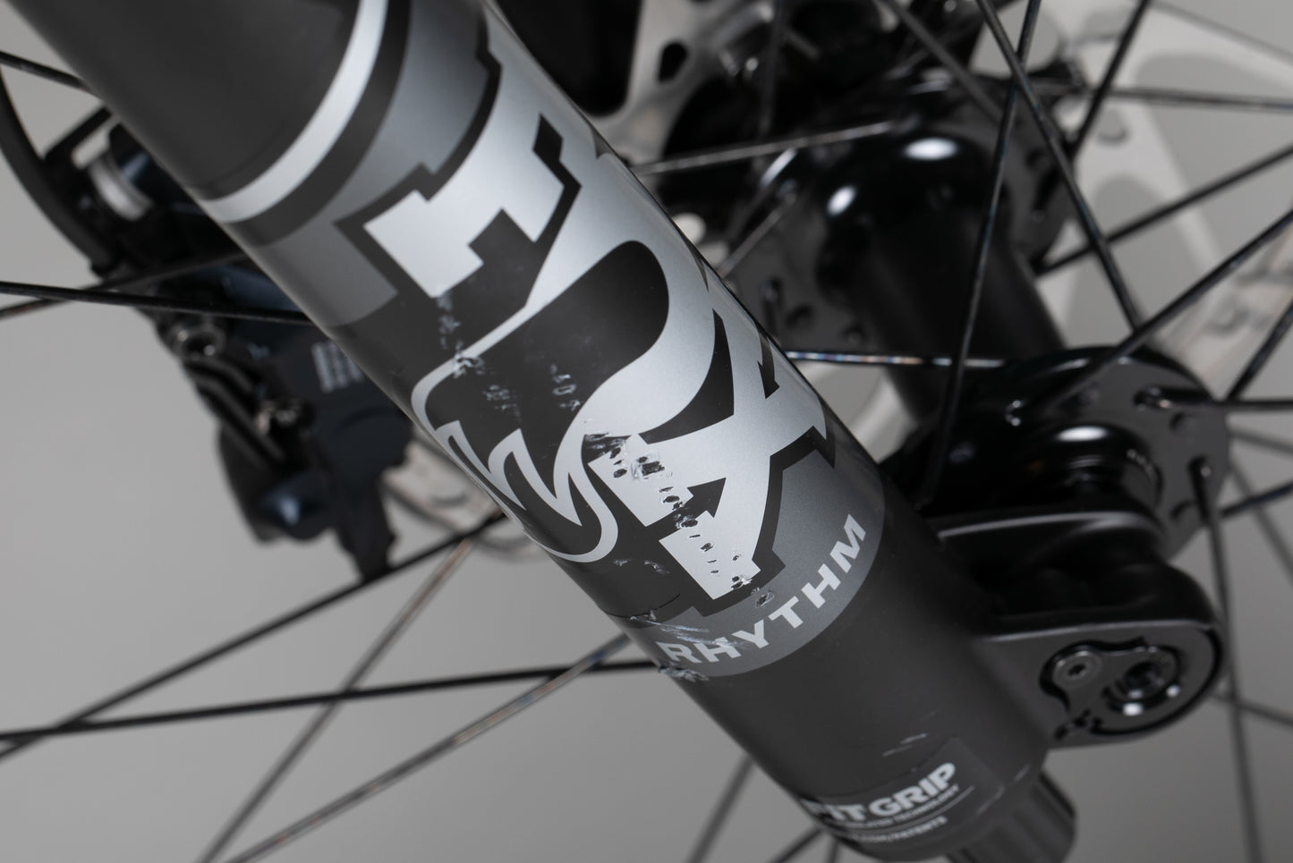 Canyon Spectral:ON CF 8 - käytetty sähköpyörä 174-184 cm ajajalle