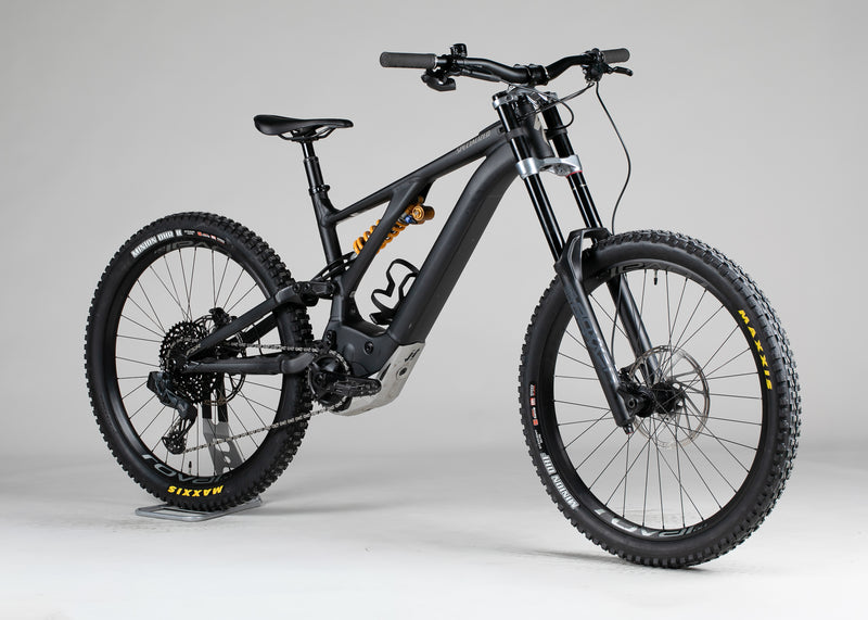Specialized Turbo Kenevo Expert - käytetty sähköpyörä 177-189 cm ajajalle