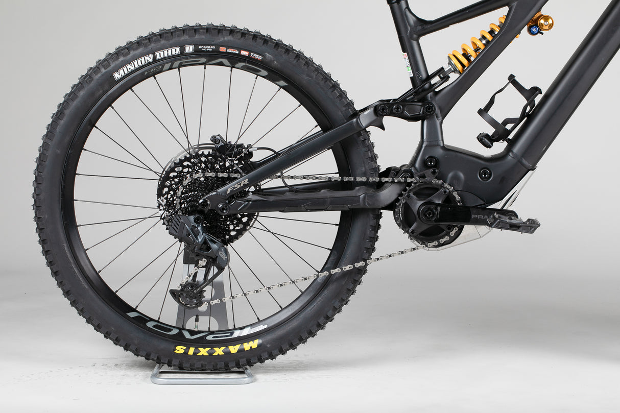Specialized Turbo Kenevo Expert - käytetty sähköpyörä 177-189 cm ajajalle