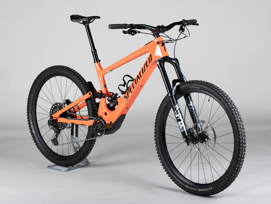 Specialized Turbo Kenevo SL Comp - käytetty sähköpyörä 177-199 cm ajajalle