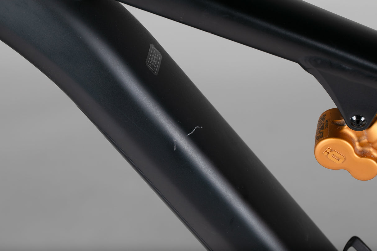 Specialized Turbo Kenevo Expert - käytetty sähköpyörä 177-189 cm ajajalle
