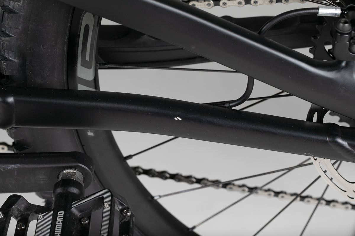 Specialized Turbo Kenevo Expert - käytetty sähköpyörä 177-189 cm ajajalle