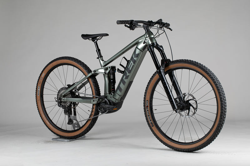 Trek Rail 7 Gen 3 - käytetty sähköpyörä 165-178 cm ajajalle