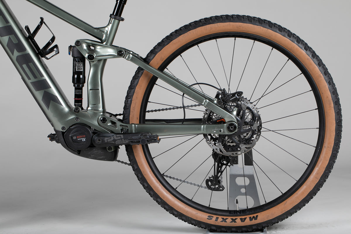 Trek Rail 7 Gen 3 - käytetty sähköpyörä 165-178 cm ajajalle
