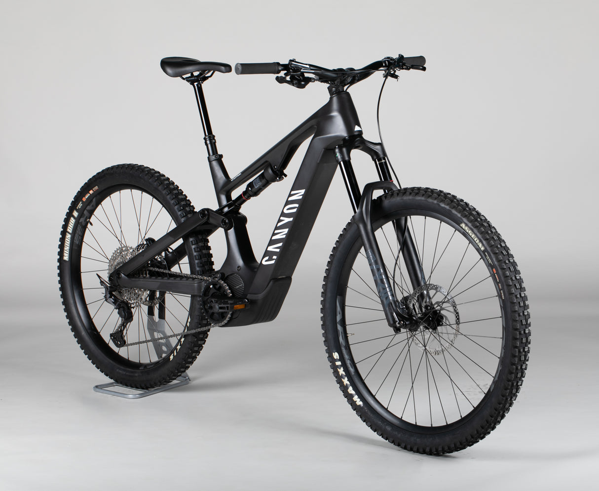 Canyon Spectral:ON CF 7 - käytetty sähköpyörä 174-184 cm ajajalle