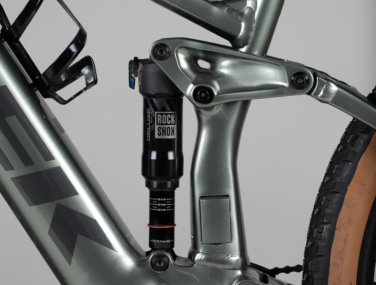 Trek Rail 7 Gen 3 - käytetty sähköpyörä 165-178 cm ajajalle