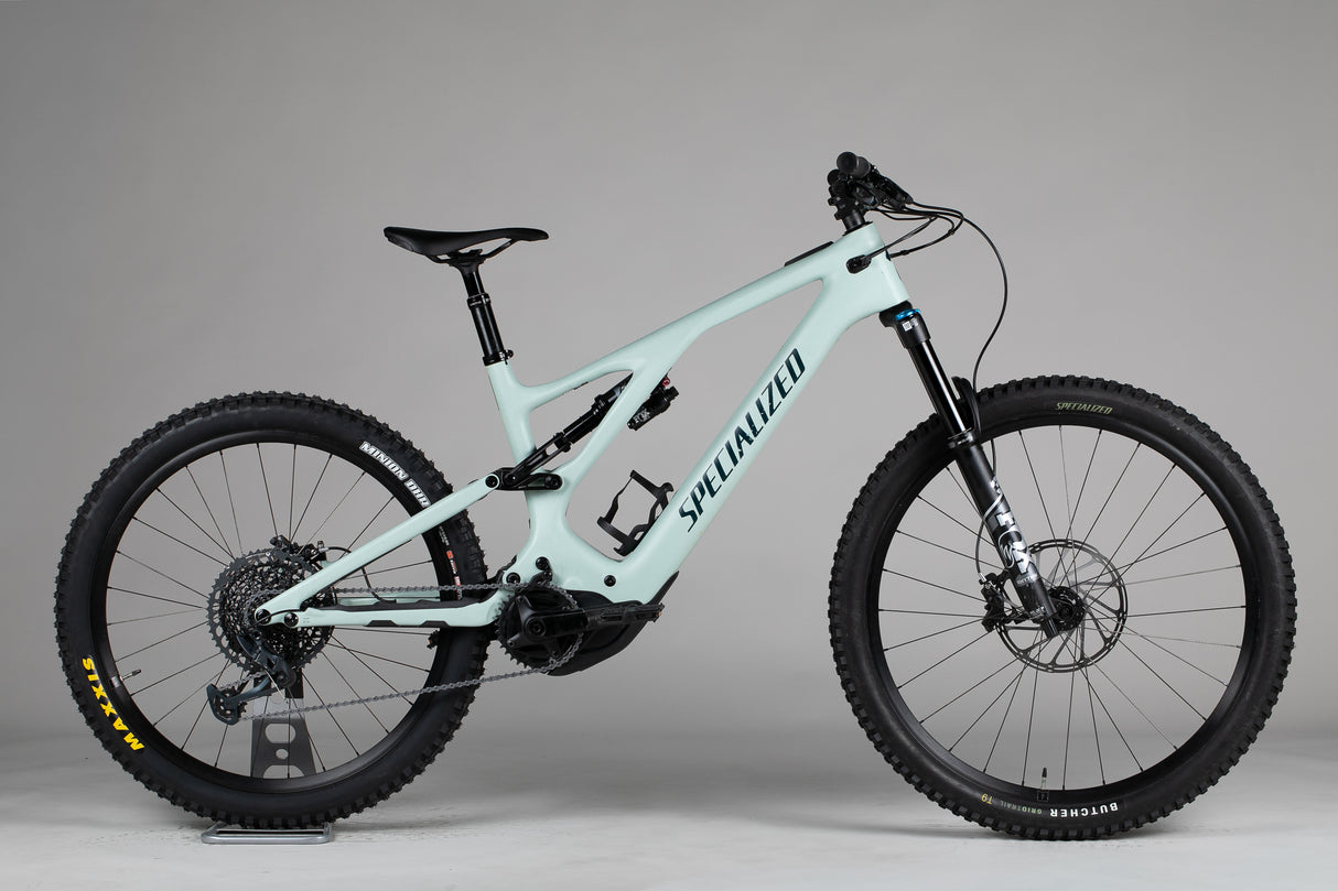 Specialized Turbo Levo Comp Carbon - käytetty sähköpyörä 189-200 cm ajajalle