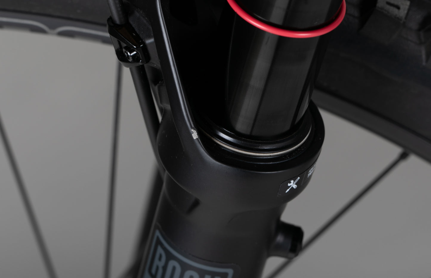 Canyon Spectral:ON CF 7 - käytetty sähköpyörä 174-184 cm ajajalle