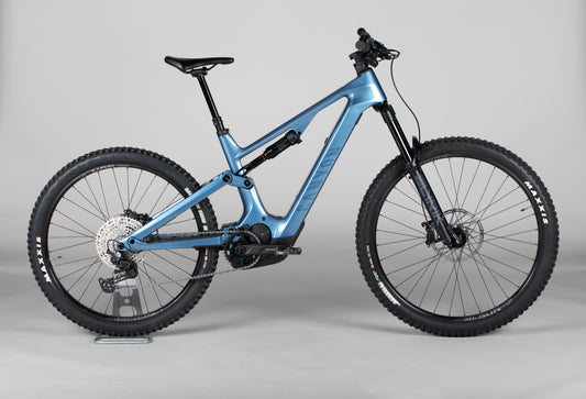 Canyon Spectral:ON CF 7 - käytetty sähköpyörä 174-184 cm ajajalle