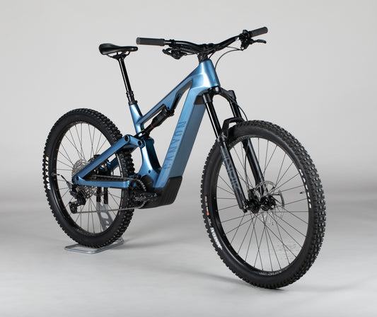 Canyon Spectral:ON CF 7 - käytetty sähköpyörä 174-184 cm ajajalle