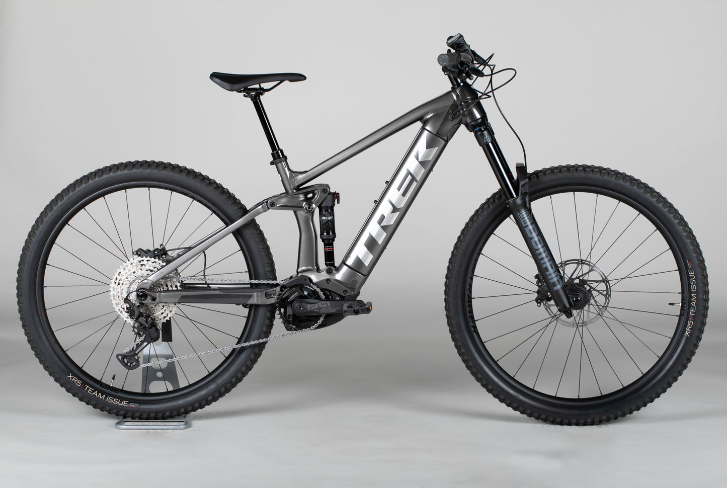 Trek Rail 7 Gen 2 - käytetty sähköpyörä 165-177 cm ajajalle