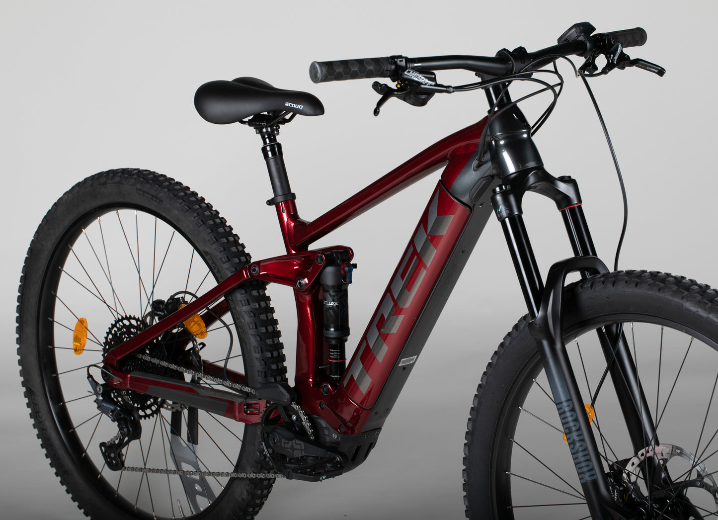 Trek Rail 5 625 Wh - käytetty sähköpyörä 165–177 cm ajajalle