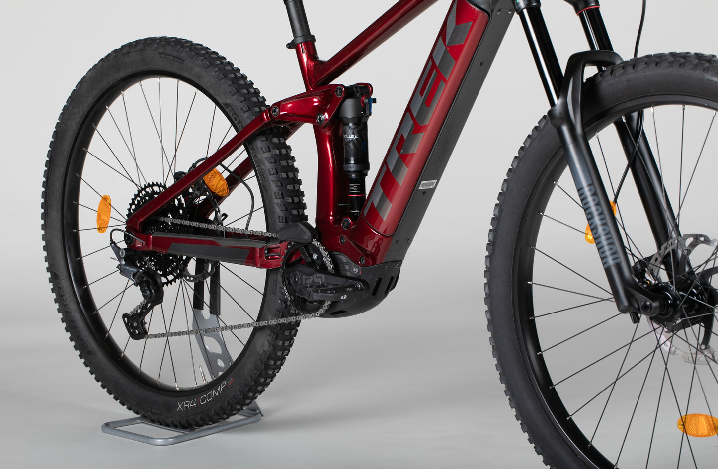 Trek Rail 5 625 Wh - käytetty sähköpyörä 165–177 cm ajajalle