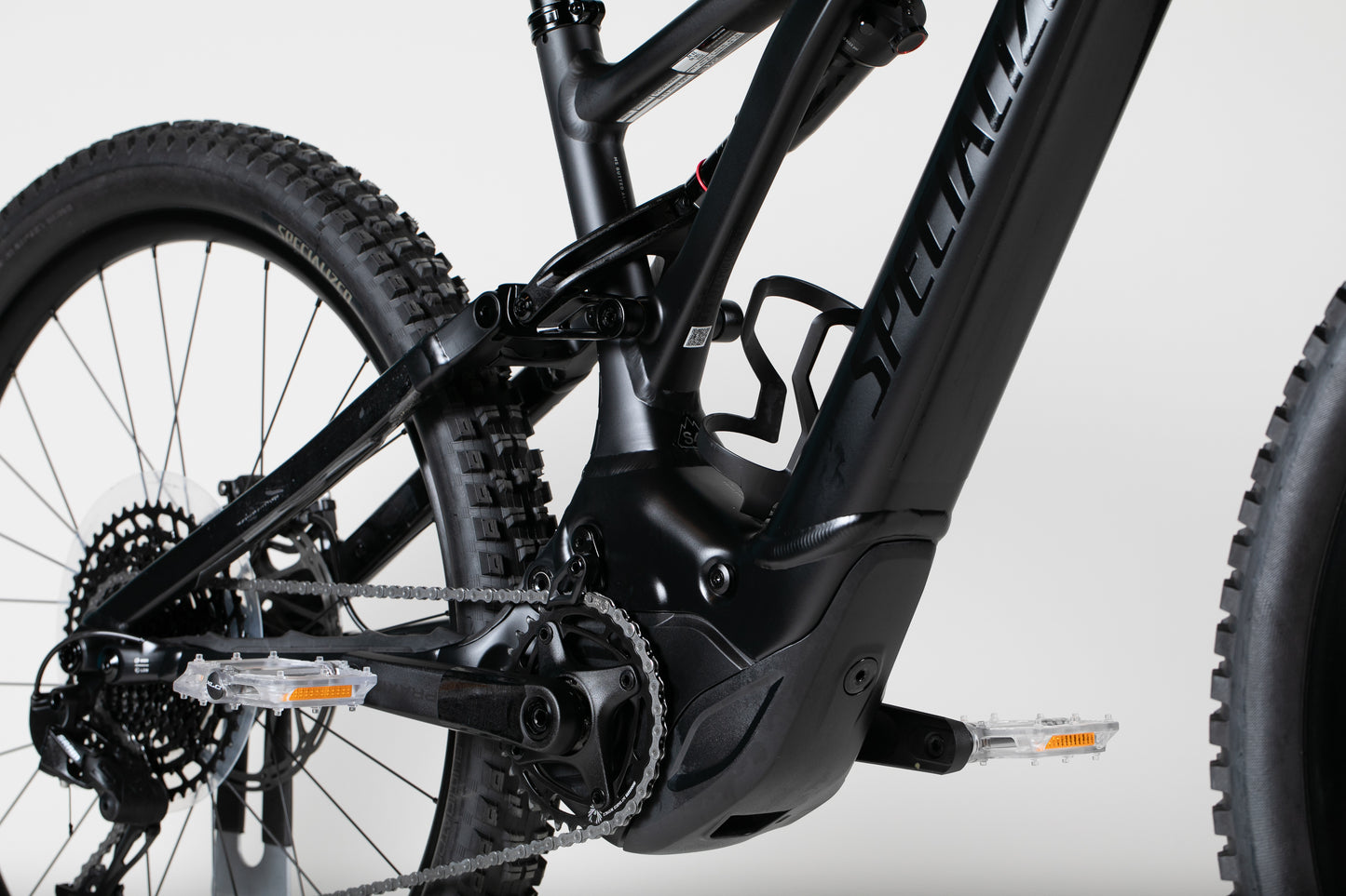 Specialized Turbo Levo Alloy - käytetty sähköpyörä ajajalle 172-188 cm