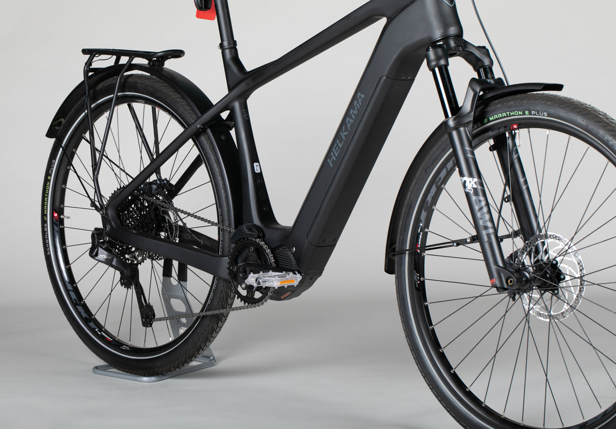 Helkama Carbon H - käytetty sähköpyörä 180–200 cm ajajalle