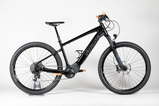 Specialized Turbo Tero 4.0 - käytetty sähköpyörä ajajalle 178-189 cm