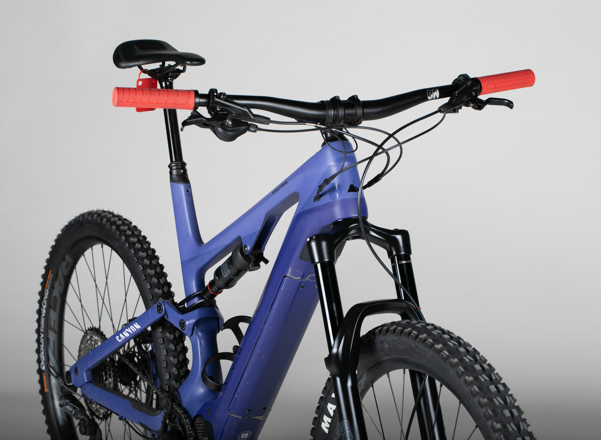 Canyon Spectral:On Cf 7 - käytetty sähköpyörä 191–200 cm ajajalle