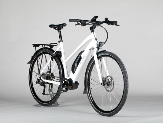Helkama E-Hybrid 9sp 28” - käytetty sähköpyörä 165-185 cm ajajalle