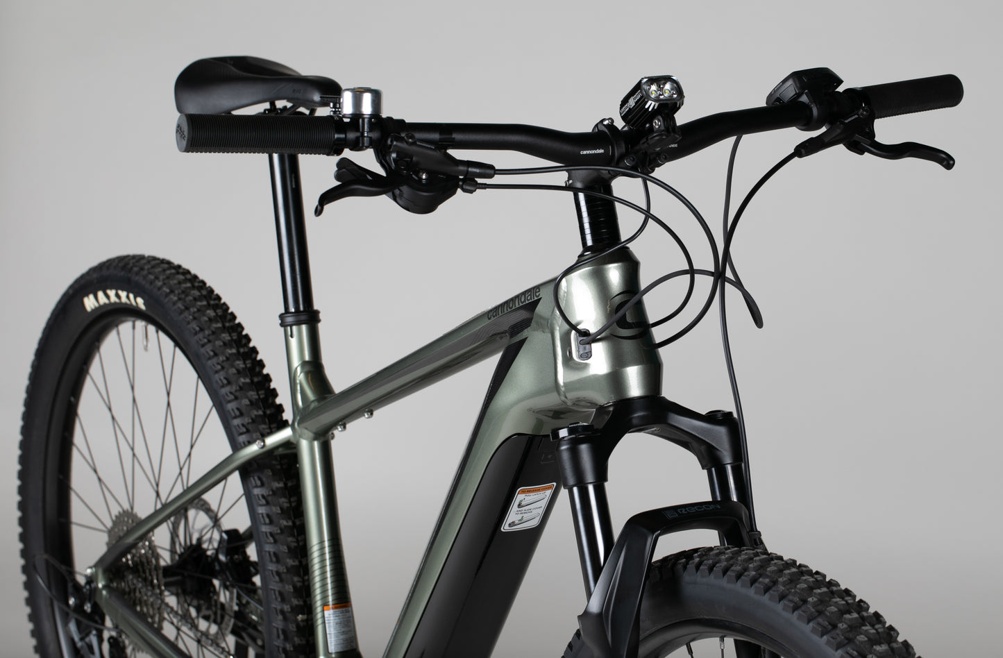 Cannondale Trail Neo 2 - käytetty sähköpyörä 180-190 cm ajajalle